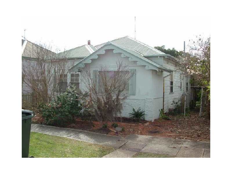 35 Thalaba Road, New Lambton NSW 2305