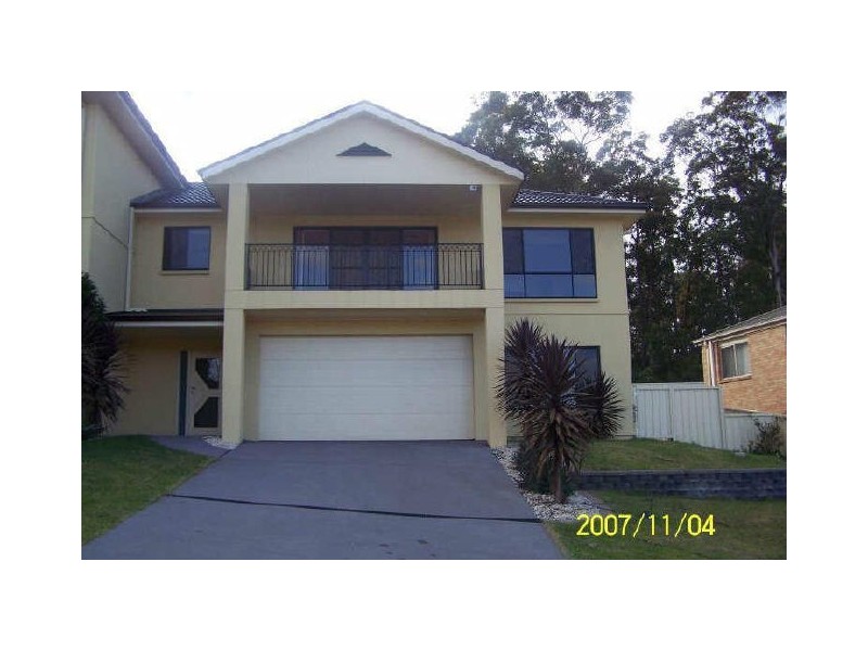 1 Kerrigan Close, Eleebana NSW 2282
