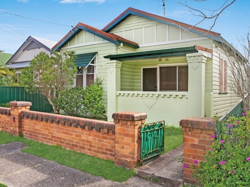 12 Bowser Street, Hamilton North NSW 2292