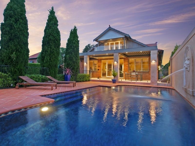 Hamilton South NSW 2303