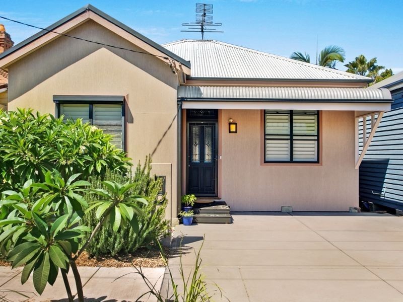 77 Northumberland Street, Maryville NSW 2293