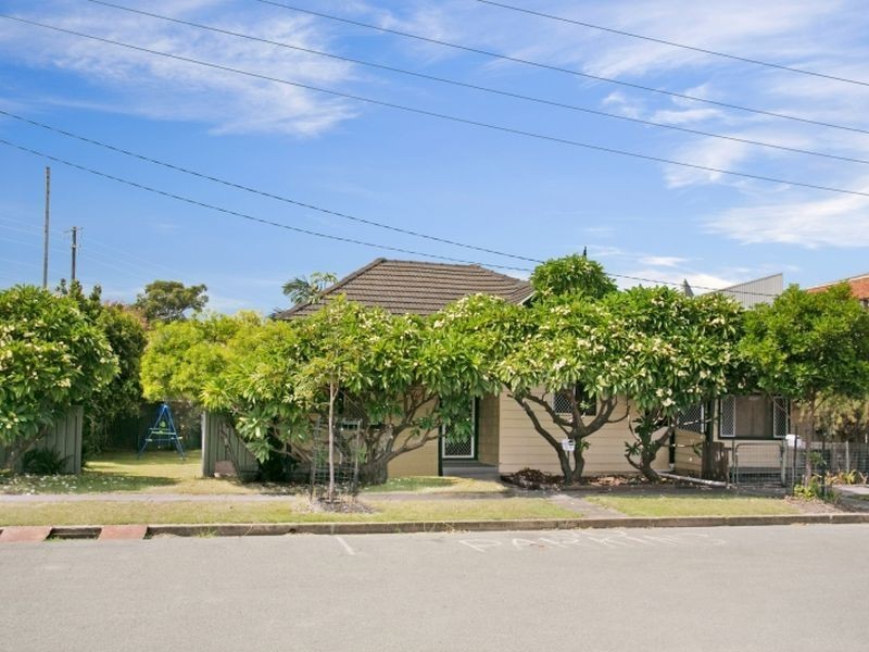 37 Girling Street, Islington NSW 2296