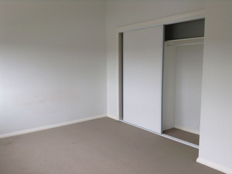 18/4 Crawford Lane, Mount Hutton NSW 2290