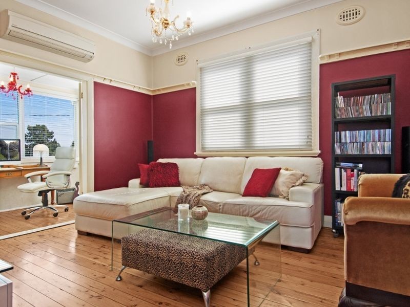 18 Hughes Street, Birmingham Gardens NSW 2287