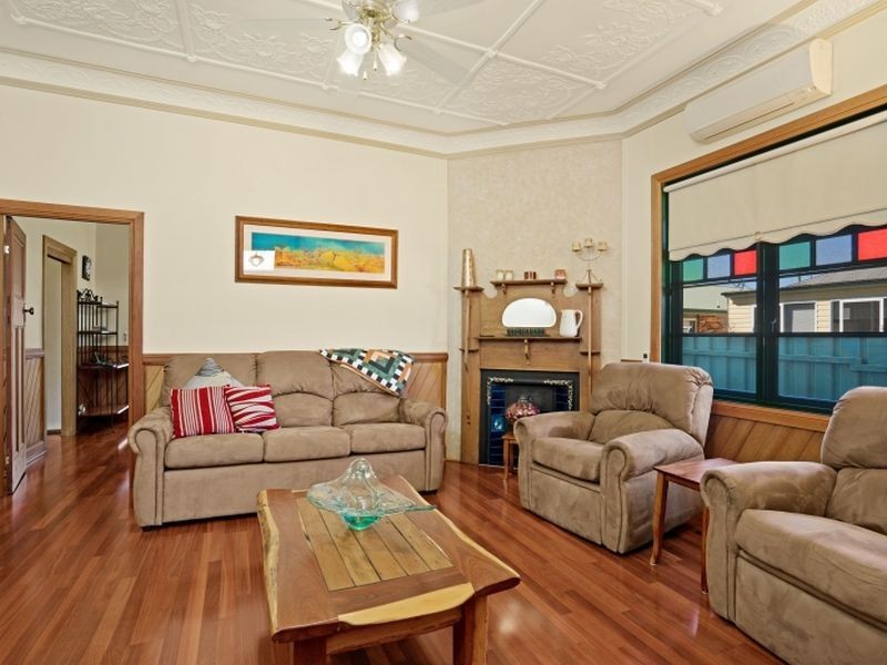 1 Coolah Road, Broadmeadow NSW 2292
