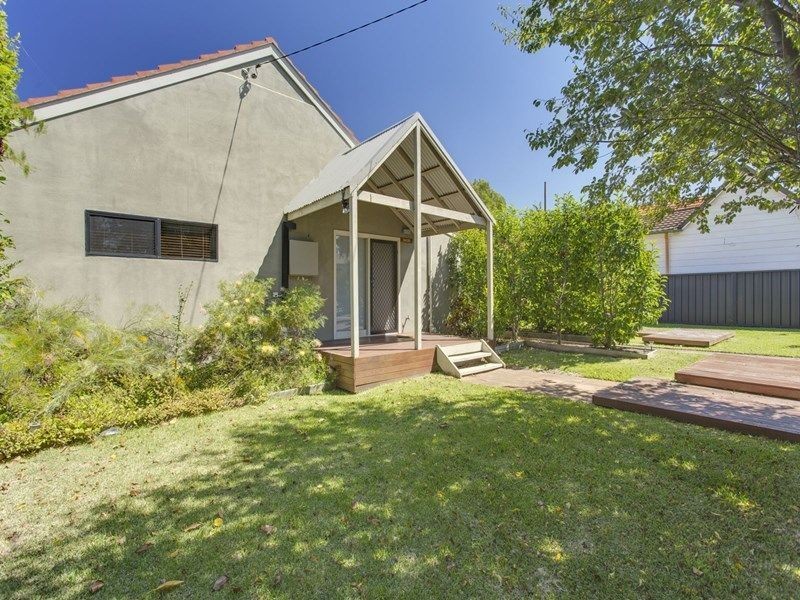 18 Ada Street, Waratah NSW 2298