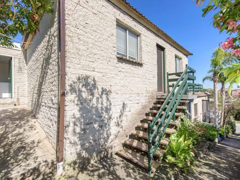 5/27 Nesca Parade, The Hill NSW 2300