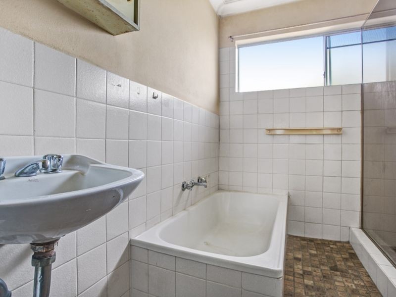 3/10 Teramby Road, Hamilton NSW 2303