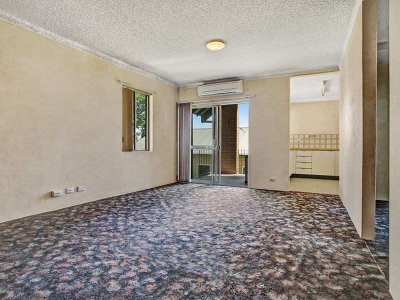 3/10 Teramby Road, Hamilton NSW 2303