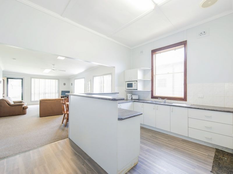 12 York Street, Mayfield NSW 2304