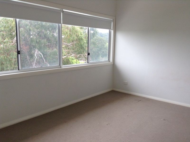 18/4 Crawford Lane, Mount Hutton NSW 2290