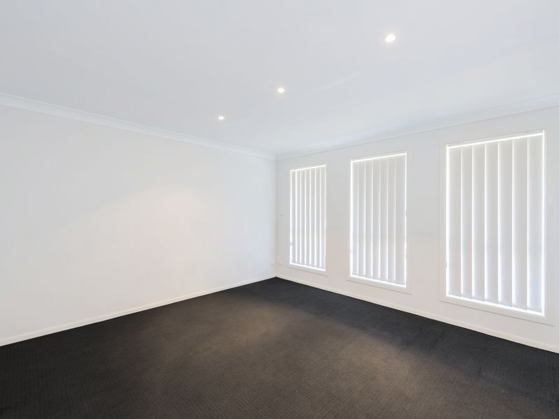 12 Brittany Avenue, Rutherford NSW 2320