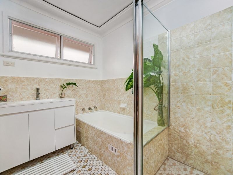 5 Orana Close, Kahibah NSW 2290