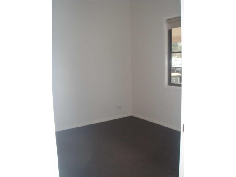 8 Ivy Street, Islington NSW 2296