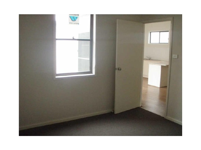 8 Ivy Street, Islington NSW 2296