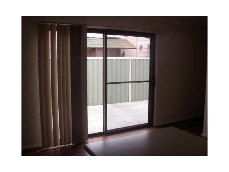 8 Ivy Street, Islington NSW 2296