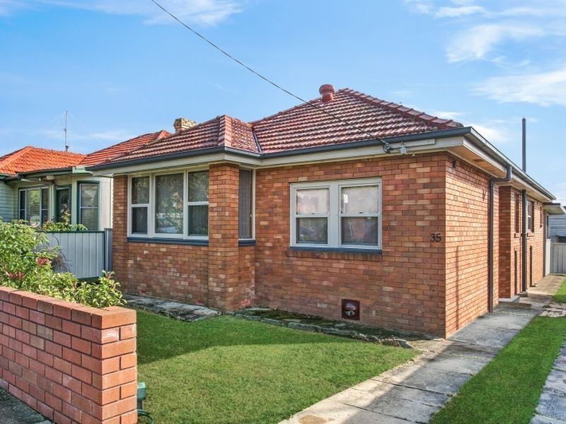 35 Dawson Street, Waratah NSW 2298