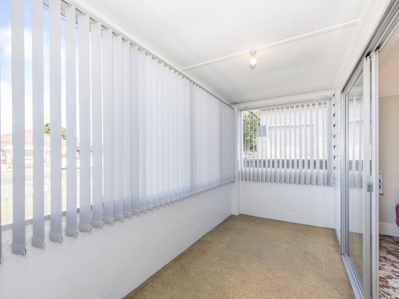 6 Macquarie Street, Mayfield NSW 2304