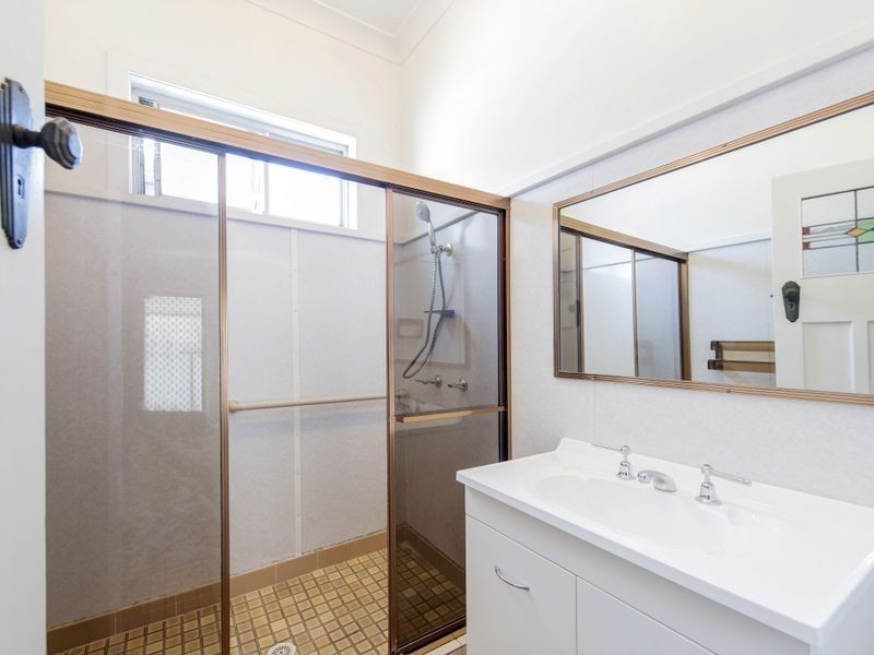 6 Macquarie Street, Mayfield NSW 2304