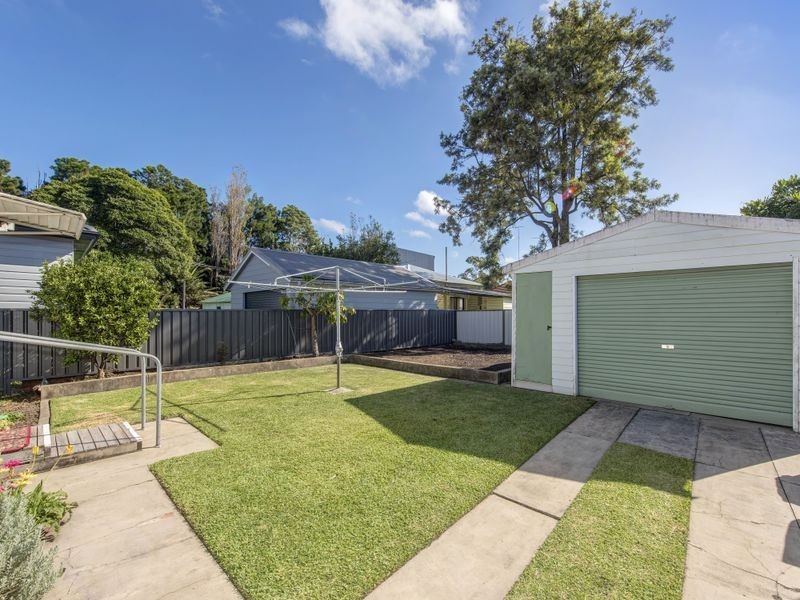 6 Macquarie Street, Mayfield NSW 2304