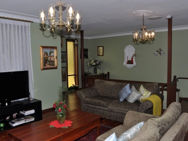 180 Grandview Road, New Lambton Heights NSW 2305