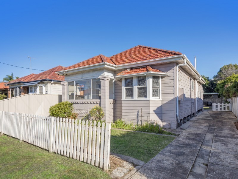 51 Sparke Street, Georgetown NSW 2298