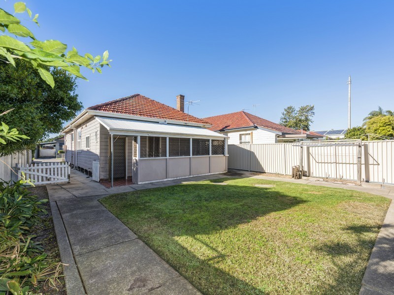 51 Sparke Street, Georgetown NSW 2298