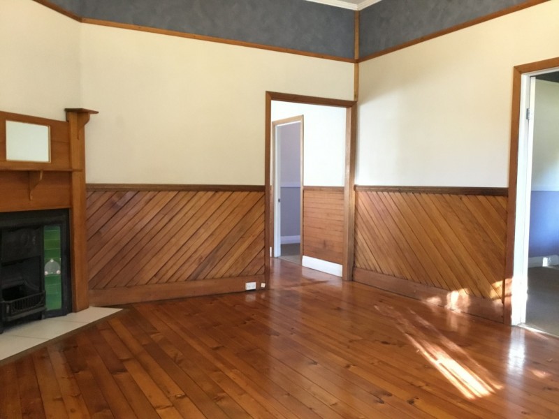 47 Kitchener Parade, Mayfield East NSW 2304