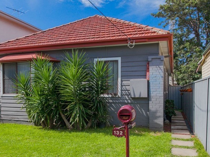 132 Doran Street, Carrington NSW 2294