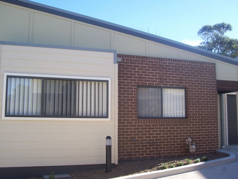 2/164-166 Croudace Road, Elermore Vale NSW 2287