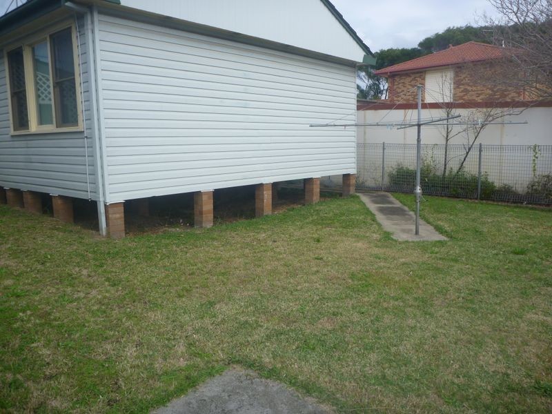 40 Narara Rd, Adamstown NSW 2289