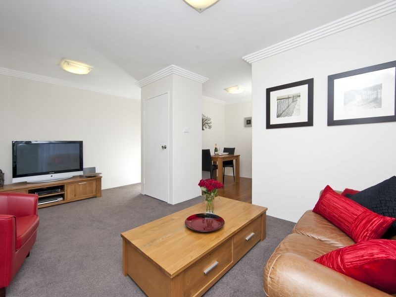 1/5 Dent Street, Merewether NSW 2291