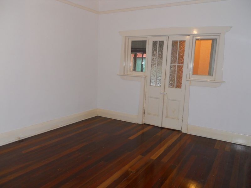 29 Blackall Street, Hamilton NSW 2303