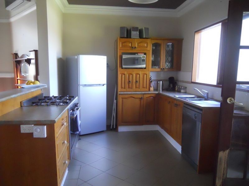 4 Arnold Street, Mayfield NSW 2304