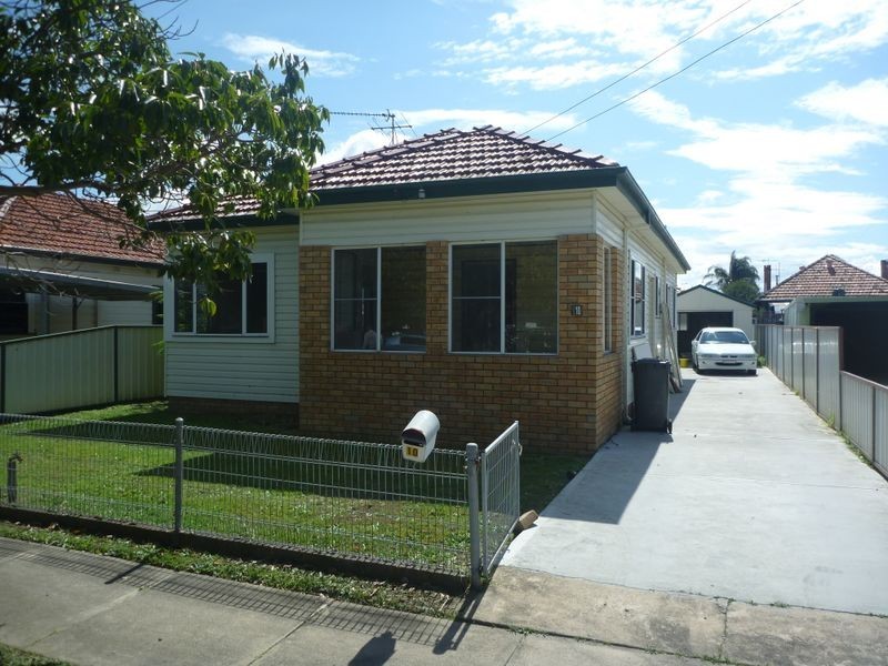 10 Neville Street, Mayfield NSW 2304