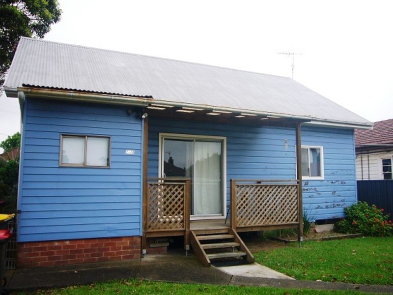 2/10 Carandotta Street, Mayfield West NSW 2304