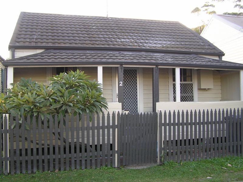 2 Francis Street, Tighes Hill NSW 2297