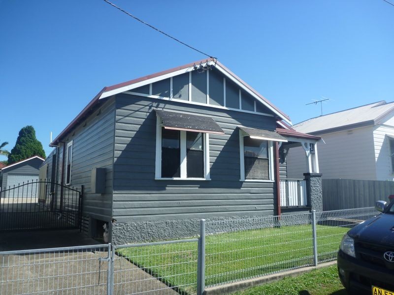 11 Asher Street, Georgetown NSW 2298