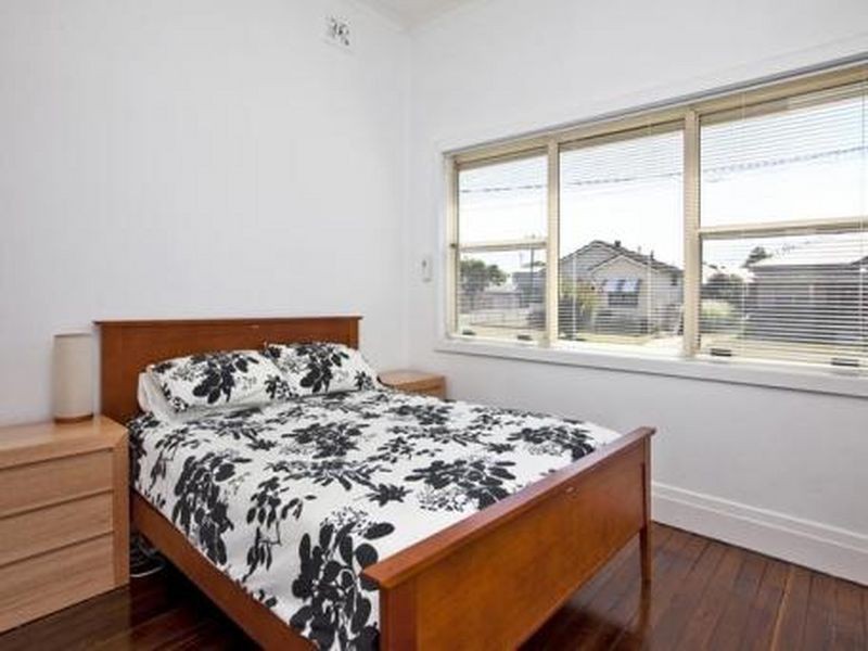 36 Brett Street, Georgetown NSW 2298