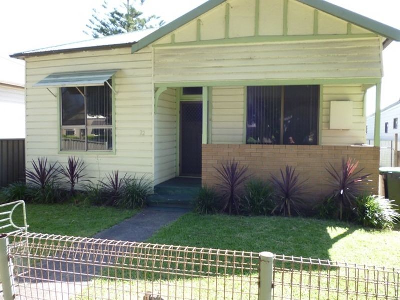 22 Kitchener Parade, Mayfield NSW 2304