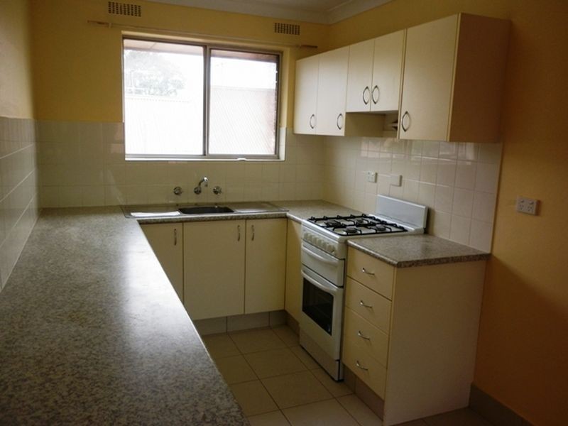 8/79 Crebert Street, Mayfield NSW 2304