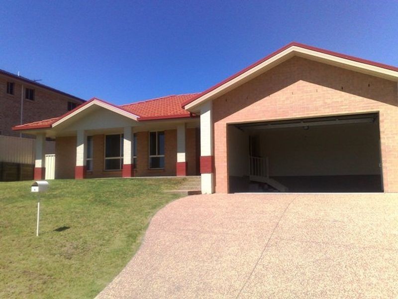 6 Rosemary Street, Aberglasslyn NSW 2320