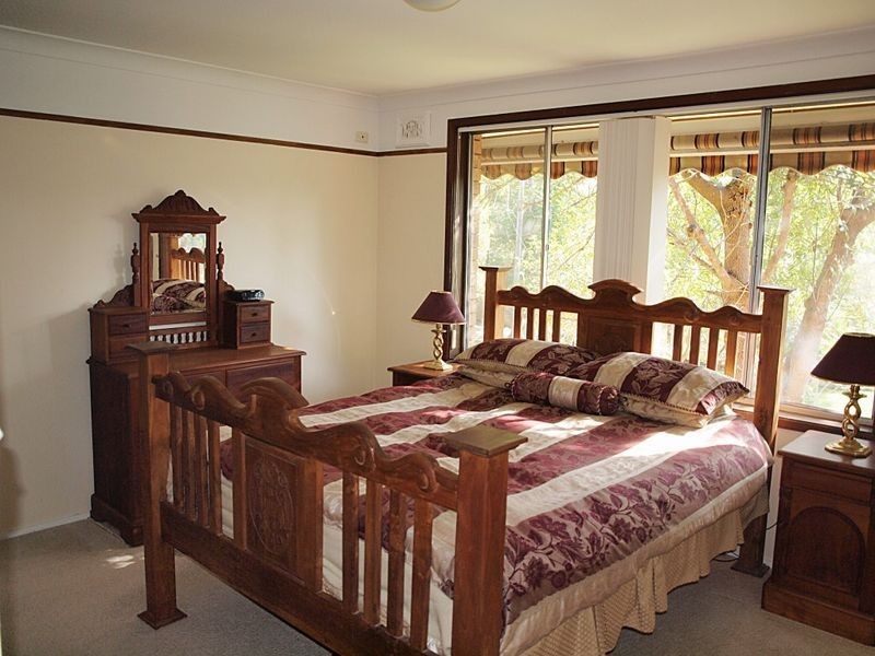 19 Cheshire Close, Rankin Park NSW 2287