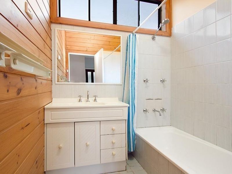 62 Young Road, Lambton NSW 2299