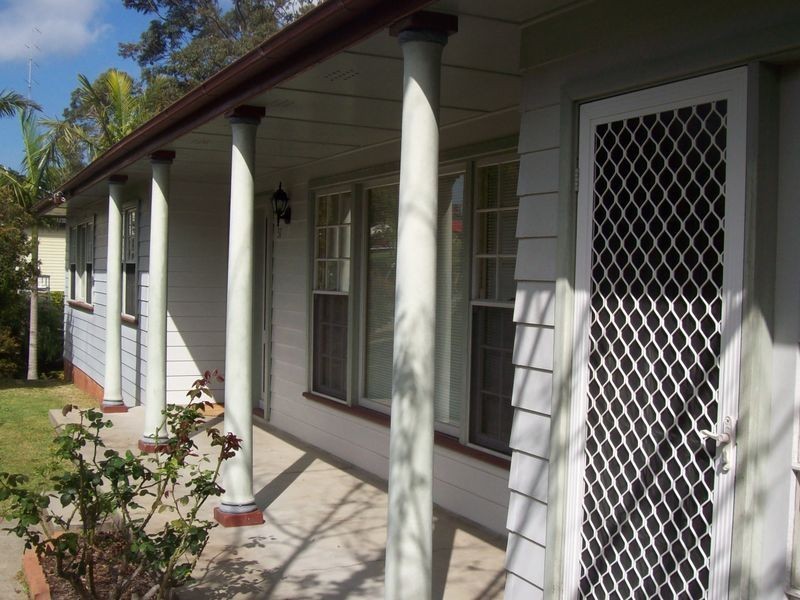 37 Creswell Ave, Charlestown NSW 2290