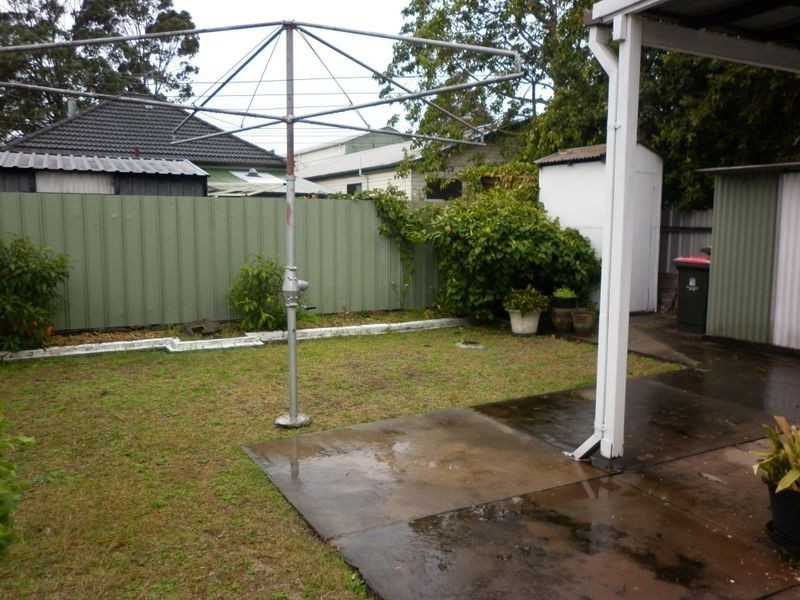 51 Smith Street, Mayfield East NSW 2304