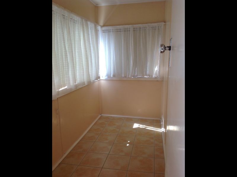 51 Smith Street, Mayfield East NSW 2304