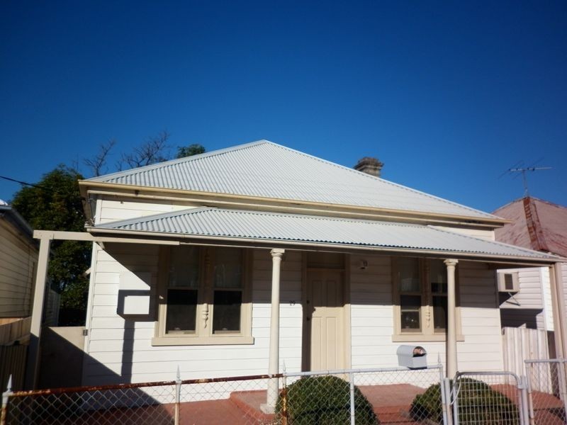 29 Bryant Street, Tighes Hill NSW 2297