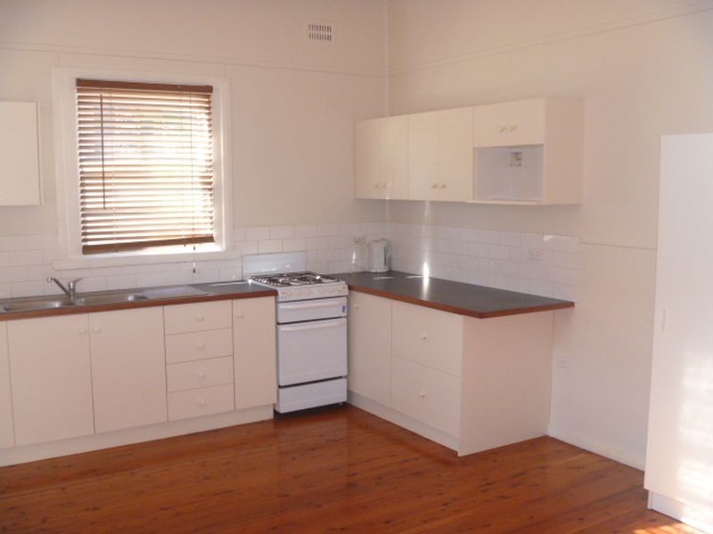 1 Turner Street, Georgetown NSW 2298