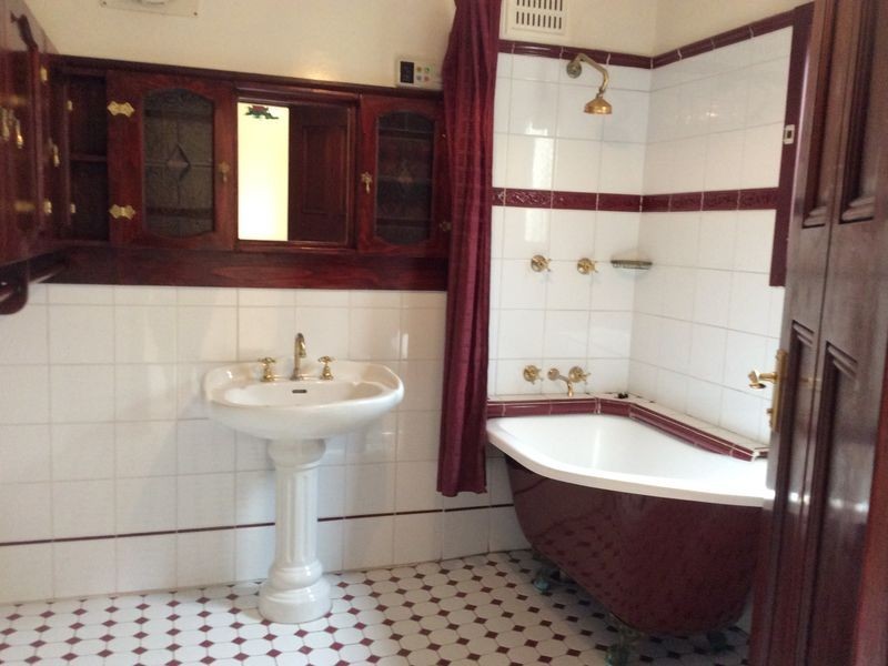 190 Gosford Road, Adamstown NSW 2289